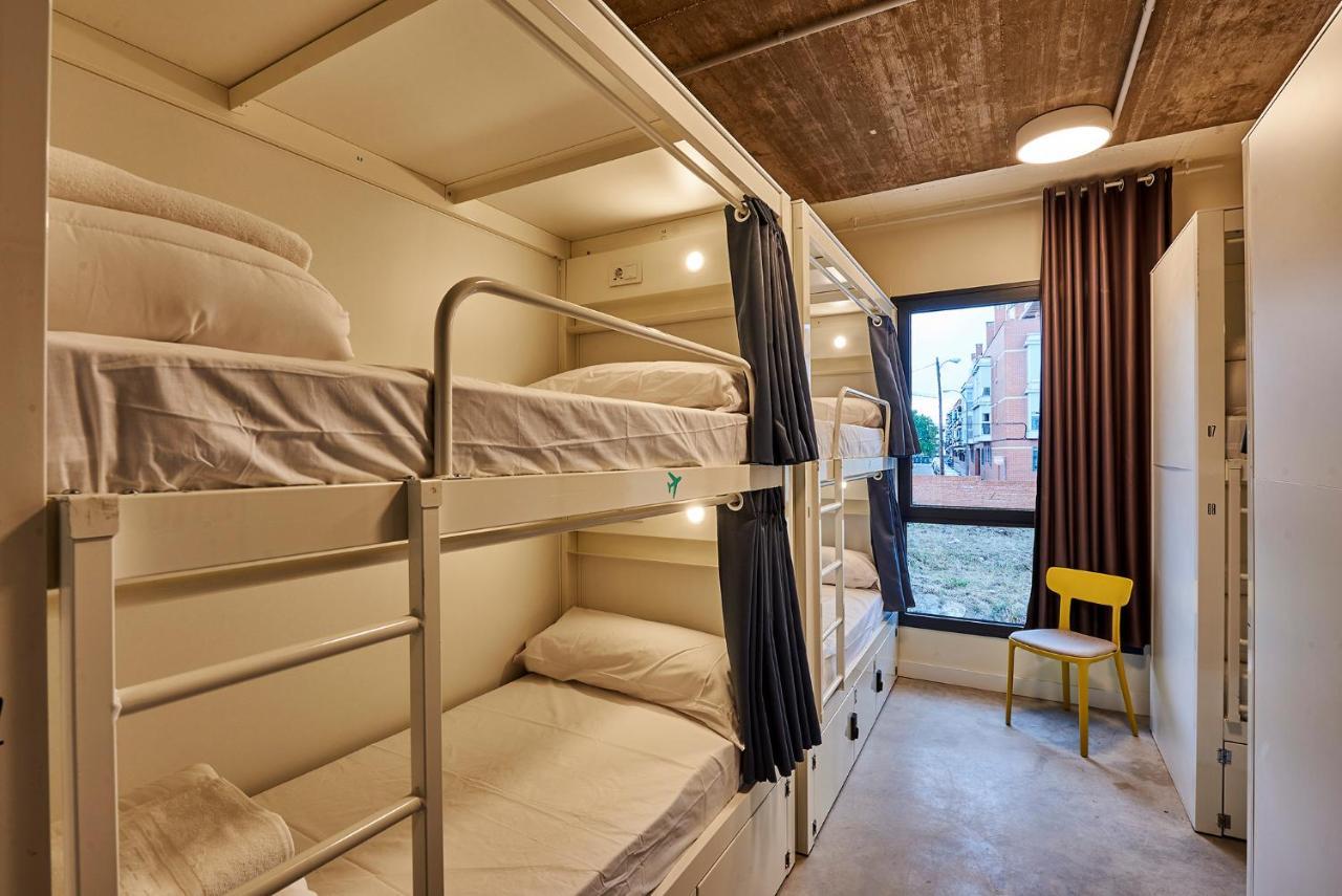 Hostelfly Madrid Exterior photo